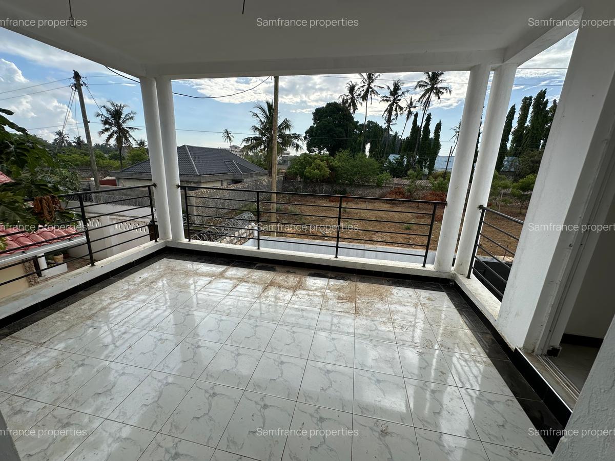 4 Bed House with En Suite at Utange - 4