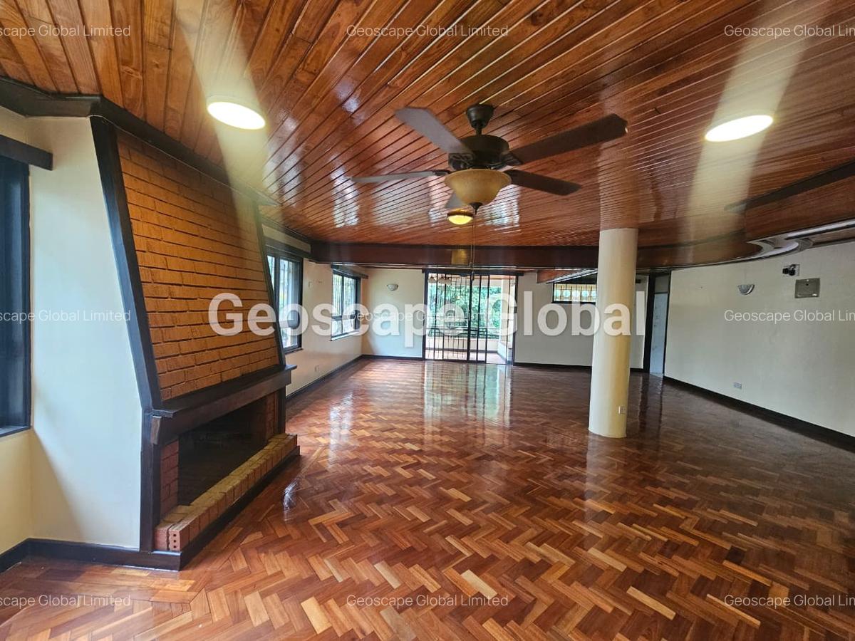 3 Bed Apartment with En Suite in Spring Valley - 8