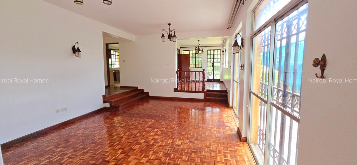 4 Bed Townhouse with En Suite at Mugumo Road - 8