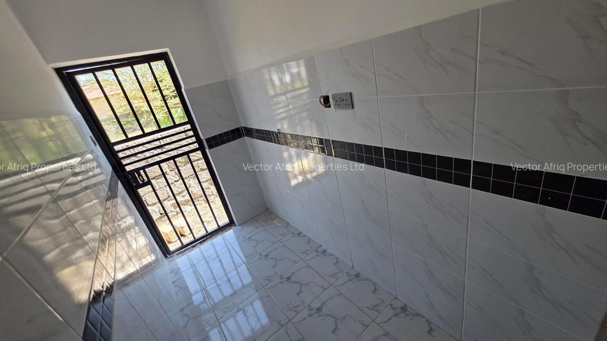 4 Bed House with En Suite in Kitengela - 2