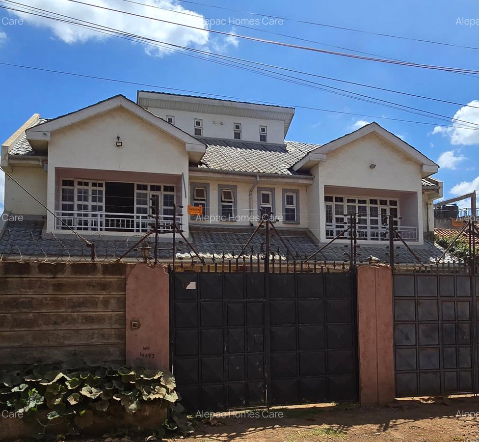 4 Bed House with Walk In Closet at Varsityville - 12