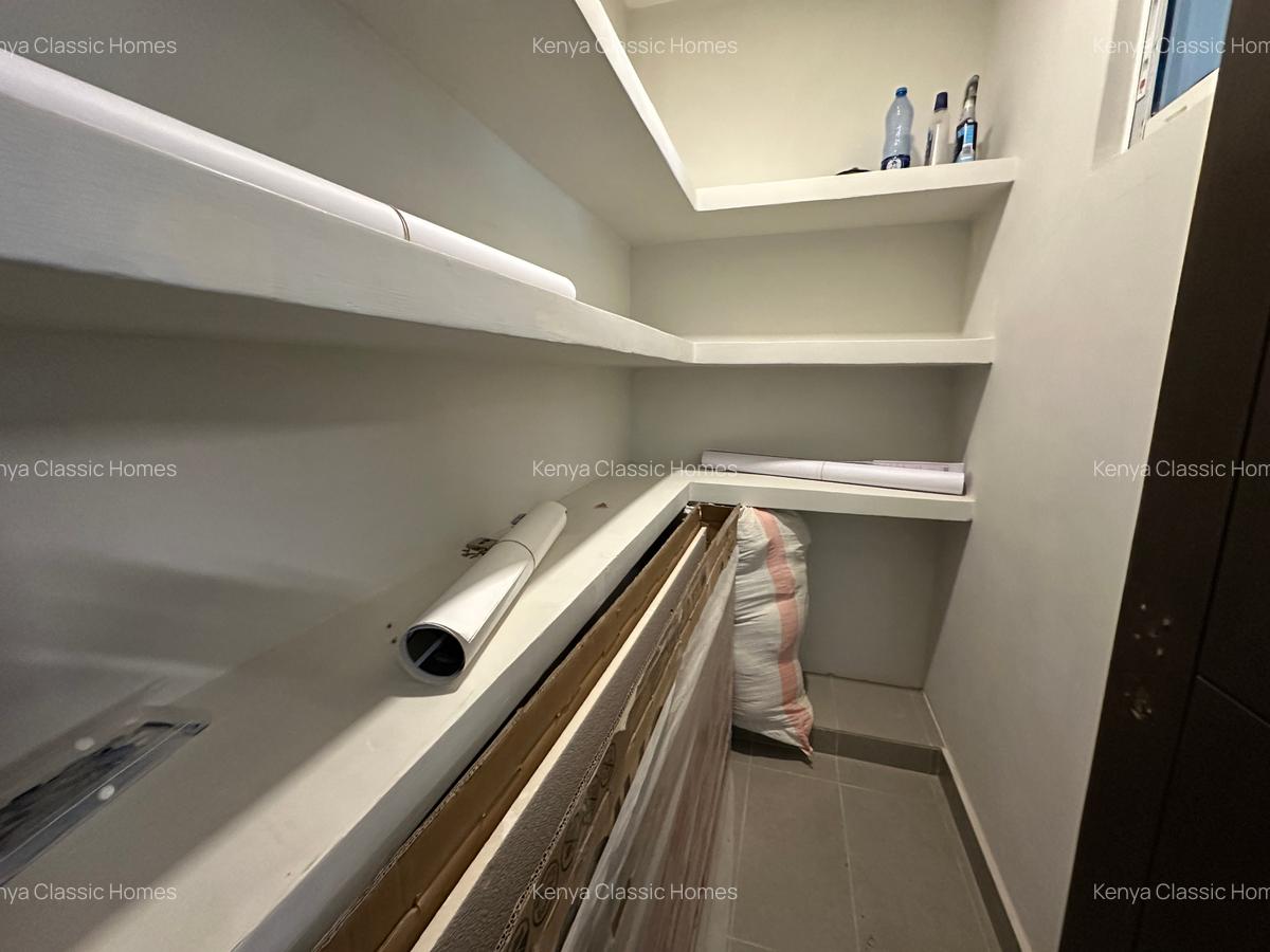 3 Bed Apartment with En Suite at Riverside - 13