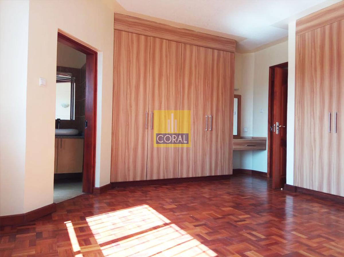 3 Bed Apartment with En Suite in Kilimani - 6