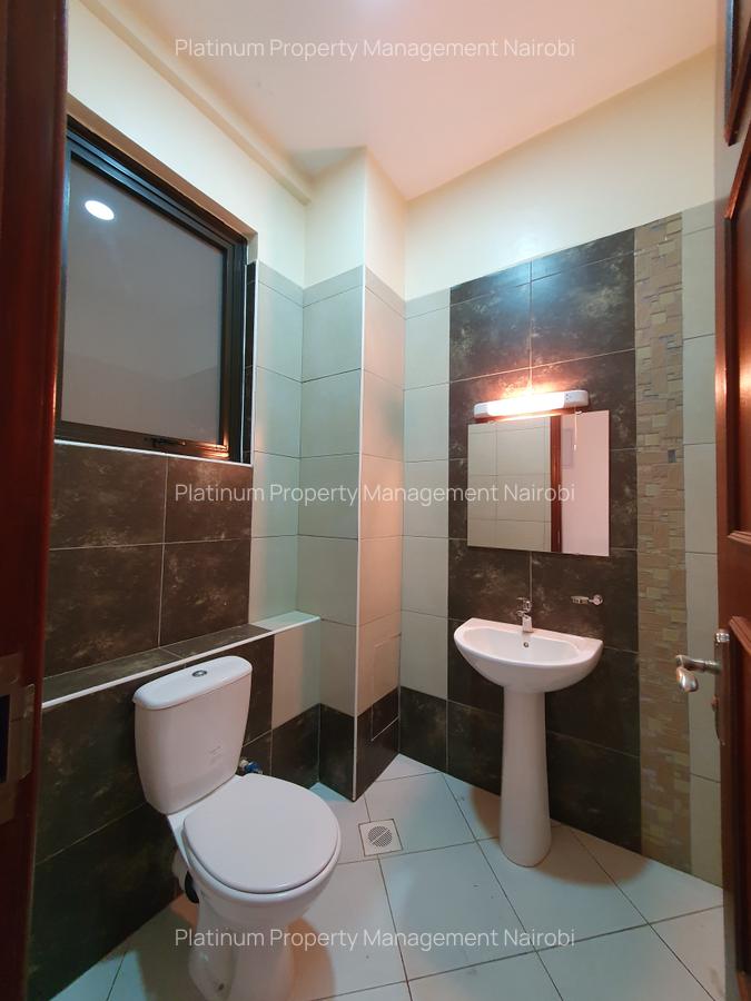 4 Bed Apartment with En Suite at One West Park - 3
