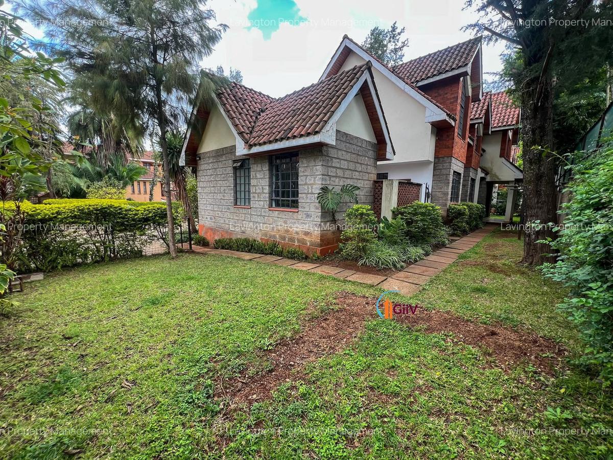 4 Bed Townhouse with En Suite at Lavington Green - 15