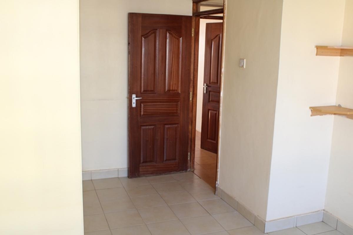 2 Bed Apartment with En Suite in Ruaka - 2