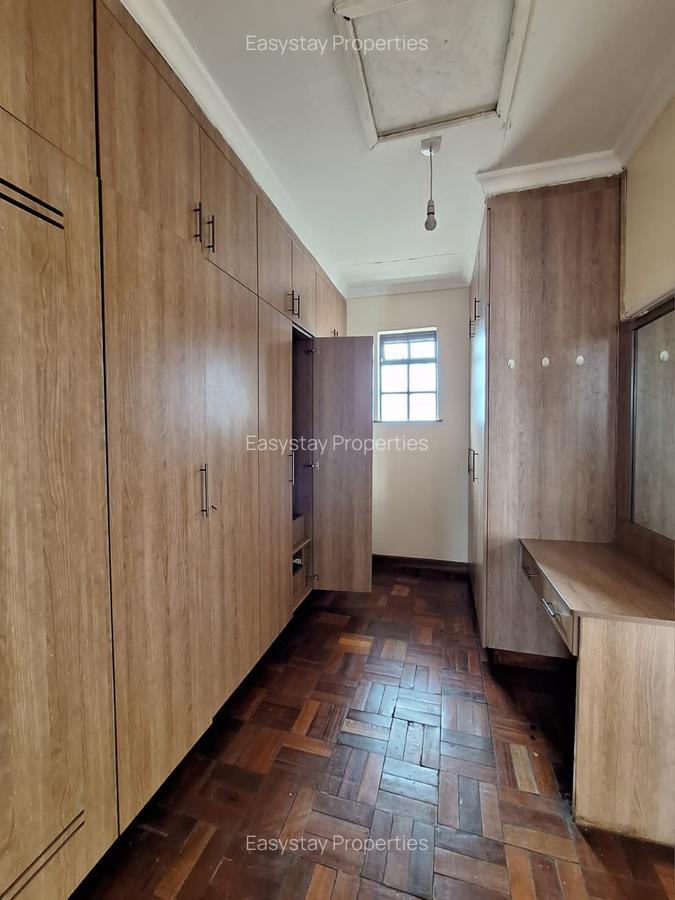 3 Bed Apartment with En Suite in Riverside - 7