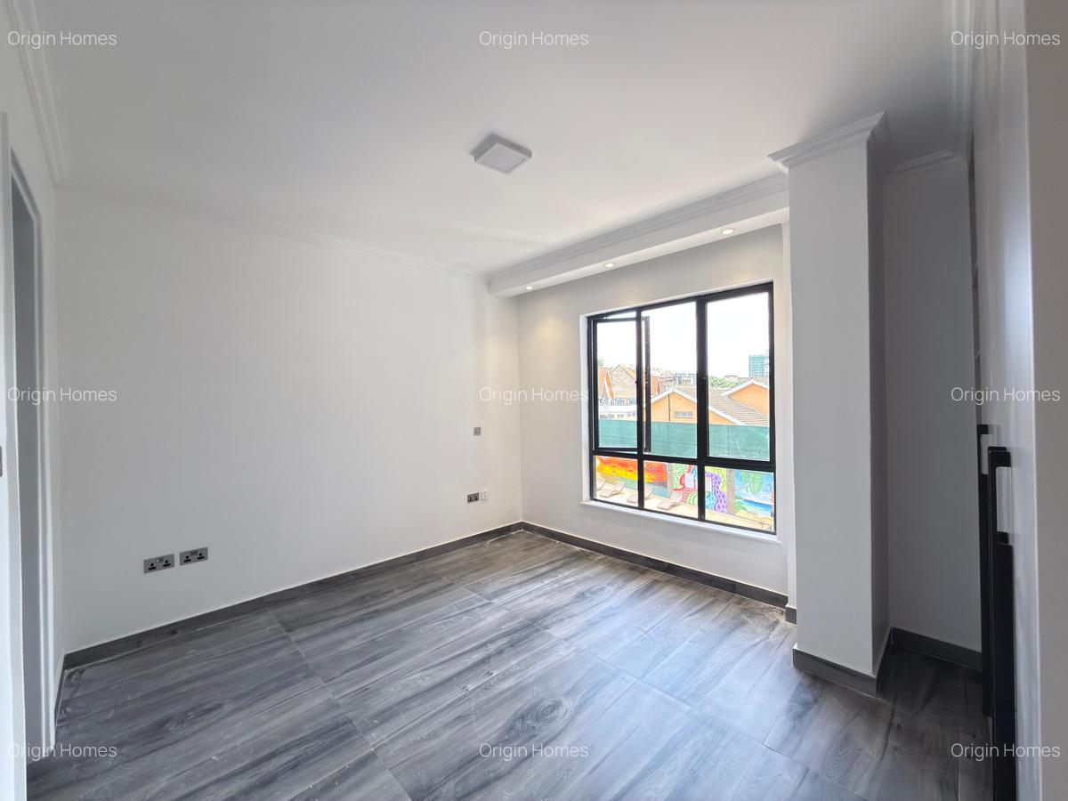 1 Bed Apartment with En Suite at Westlands - 7