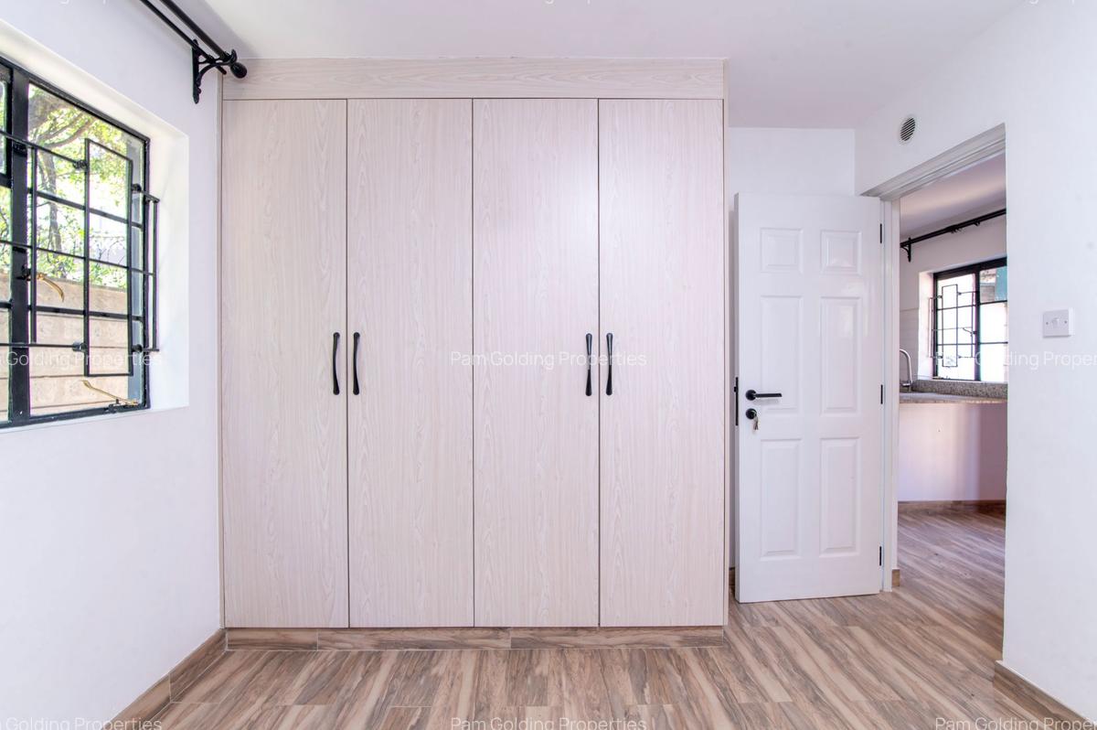 1 Bed Apartment with En Suite in Kilimani - 6