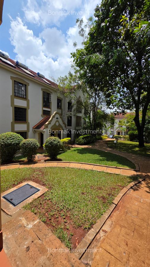 3 Bed Apartment with En Suite at Old Muthaiga - 17