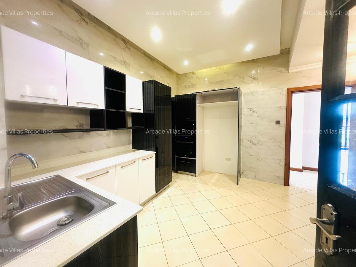 3 Bed Apartment with En Suite in Kileleshwa - 7