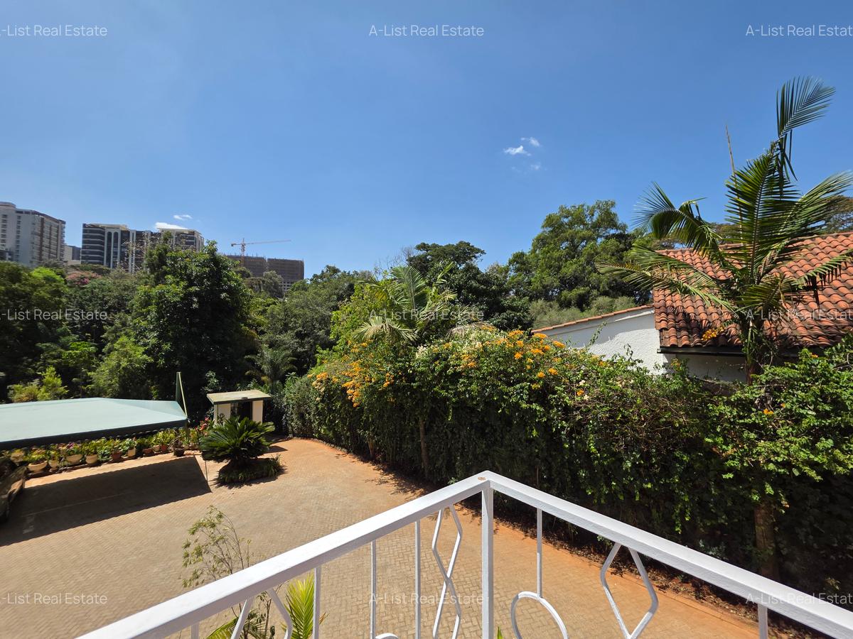 2 Bed Townhouse with En Suite at Twiga Road - 19