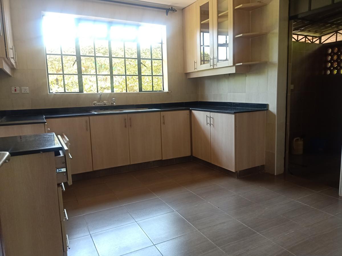 3 Bed House with En Suite at Eden Ville Estate - 6