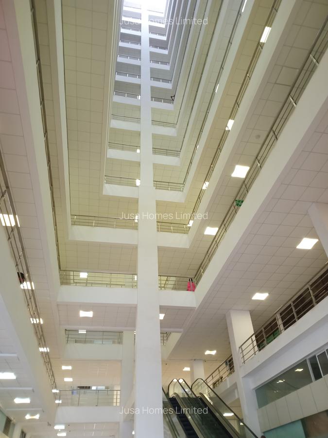 1,221 ft² Office with Lift at Adams - 12