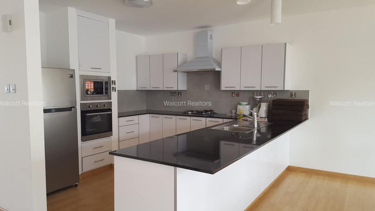 2 Bed Apartment with En Suite at Garden City - 5