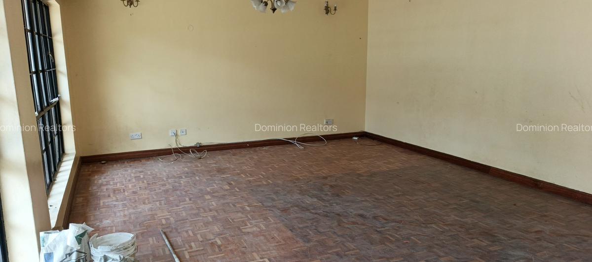 5 Bed Villa with En Suite at Matundu Lane - 16