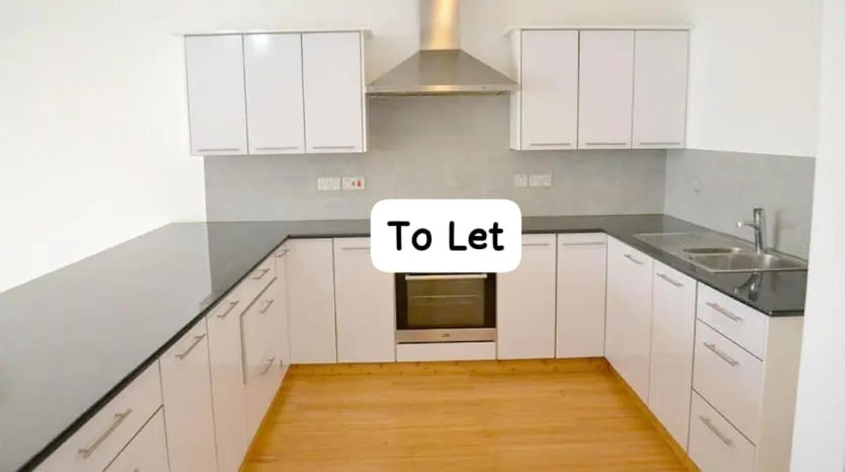 Serviced 2 Bed Apartment with En Suite in Garden Estate - 13