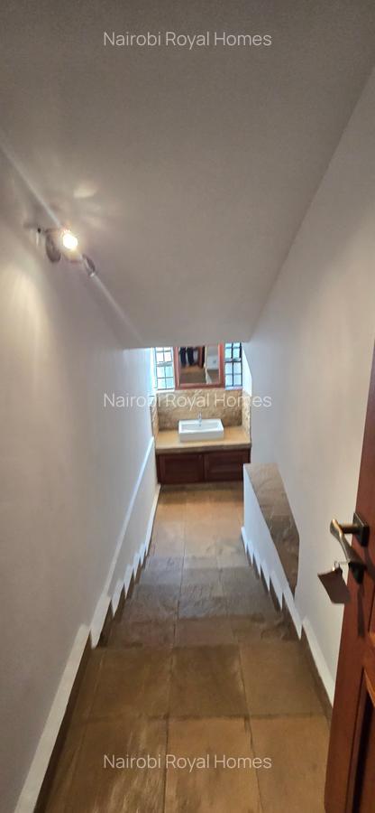 4 Bed Townhouse with En Suite at Peponi Road - 6