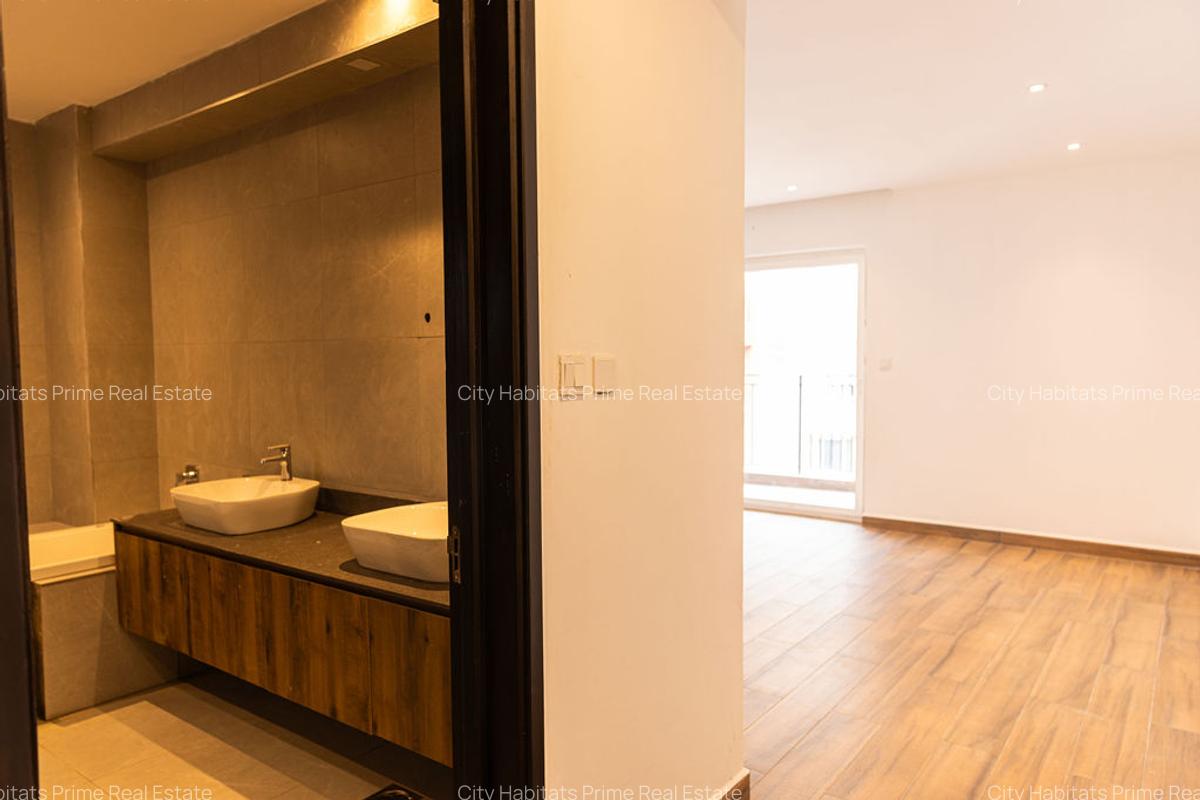 2 Bed Apartment with En Suite in General Mathenge - 10