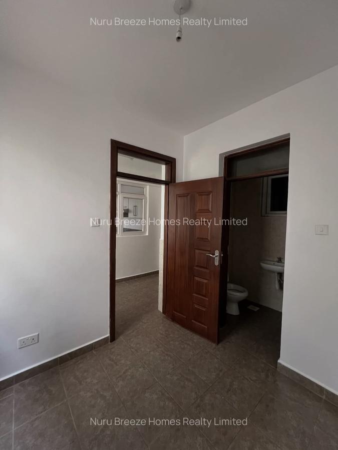 2 Bed Apartment with En Suite in Rhapta Road - 5