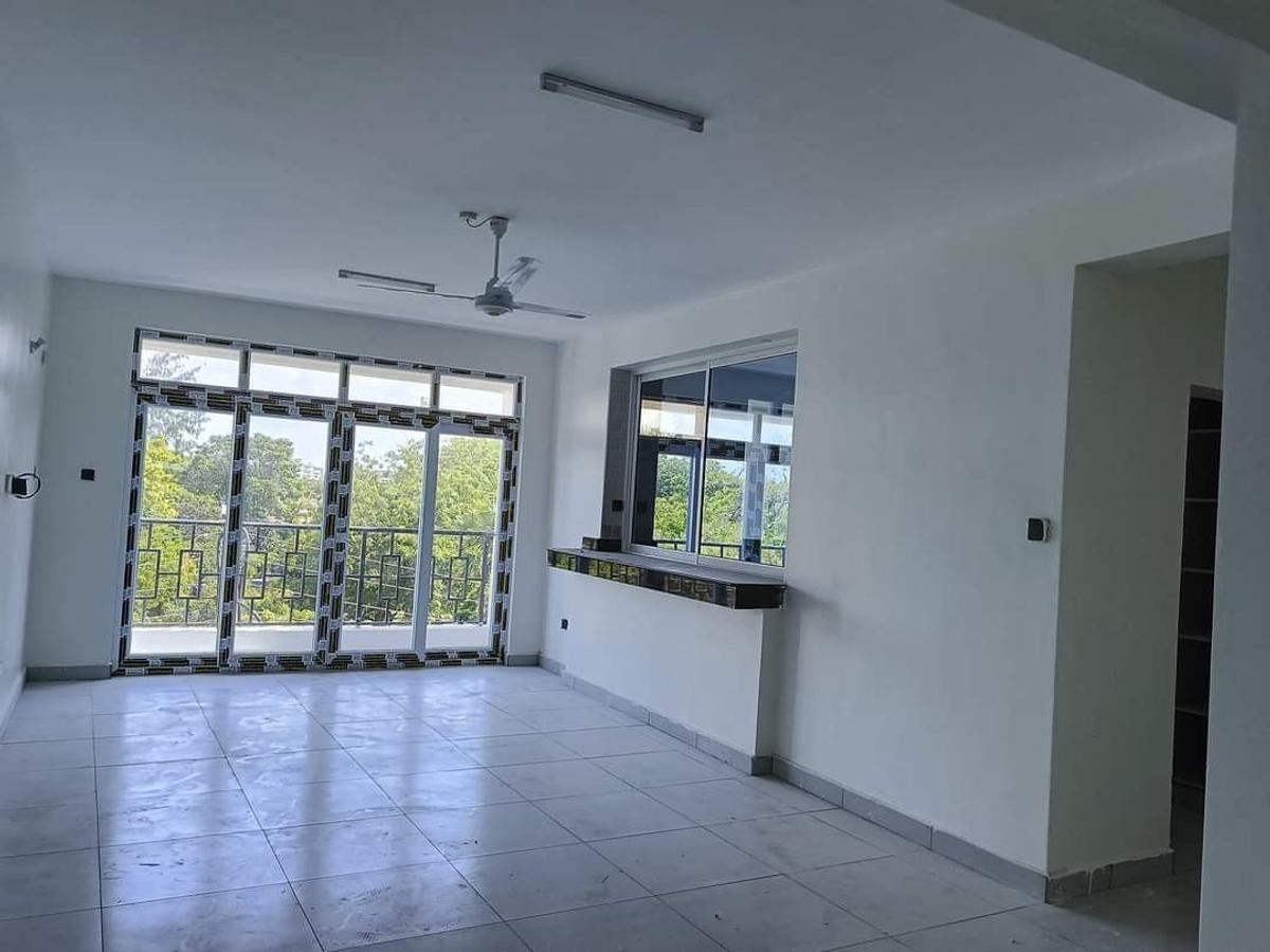 3 Bed Apartment with En Suite at Tausi Road - 3