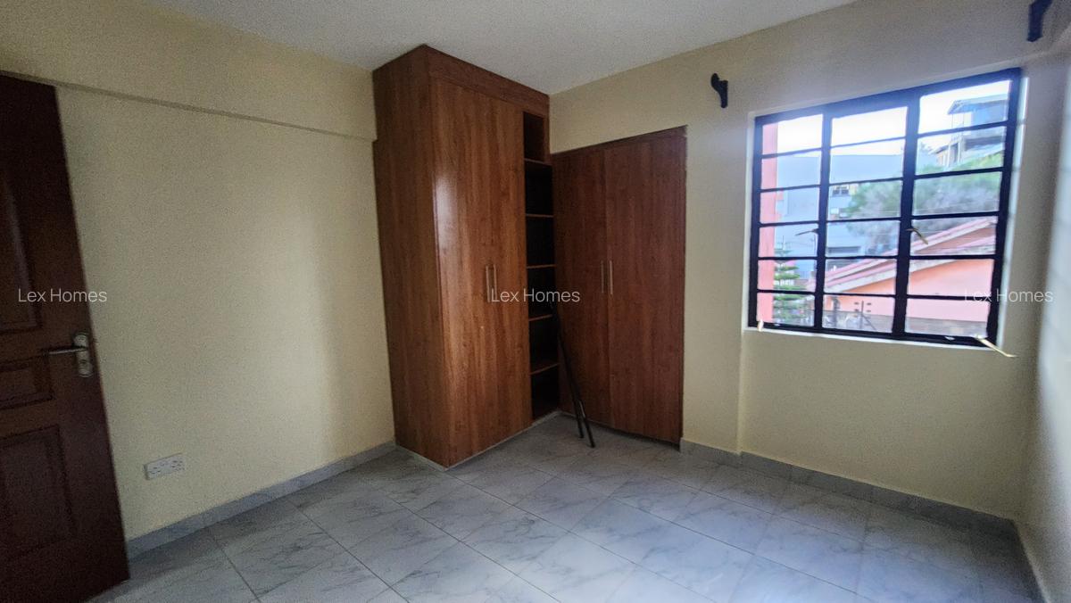 2 Bed Apartment with En Suite at Laiser - 12