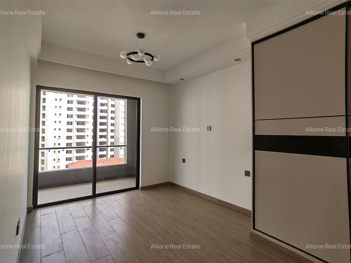 2 Bed Apartment with Swimming Pool at Behind Yaya Centre Mall - 6