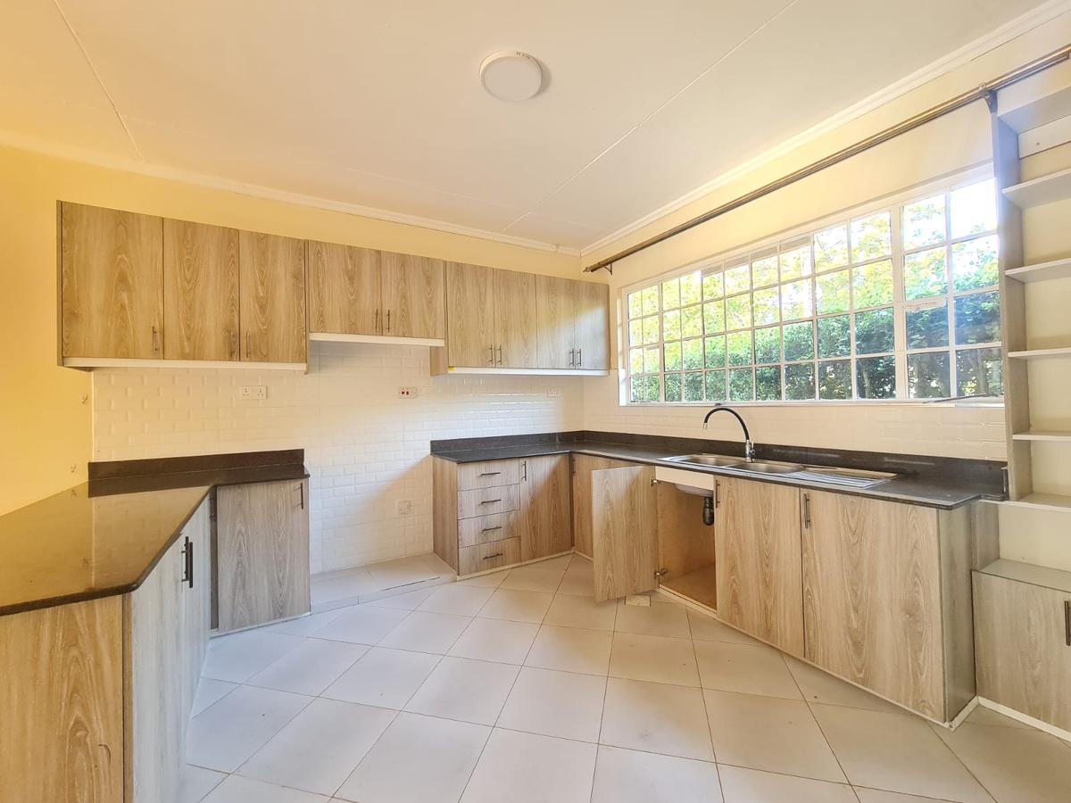 3 Bed House with En Suite at Karen - 4