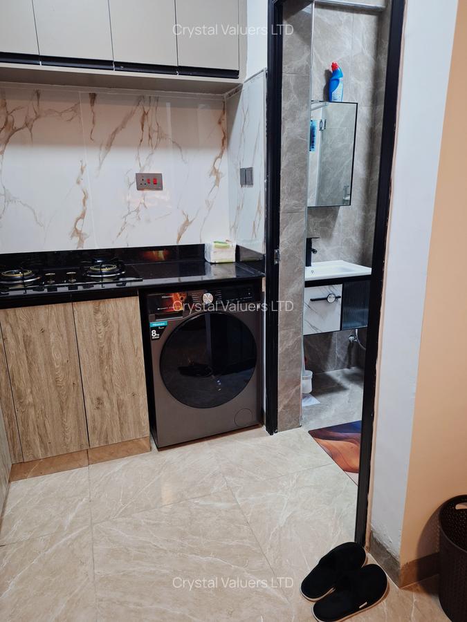 1 Bed Apartment with Swimming Pool in Kilimani - 7