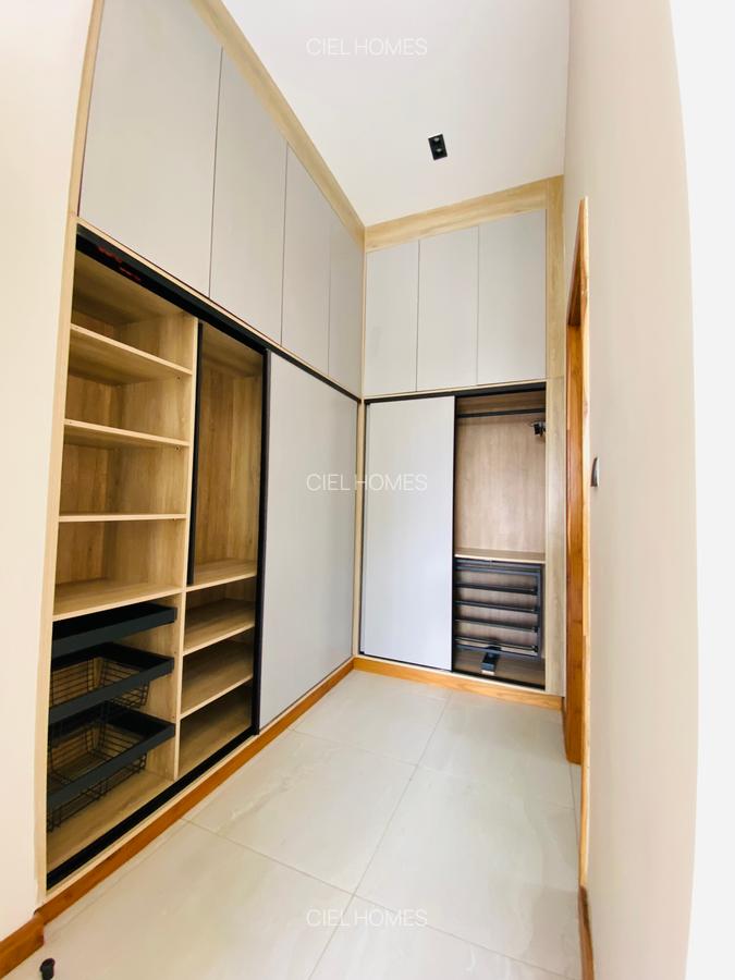 4 Bed House with En Suite in Loresho - 8