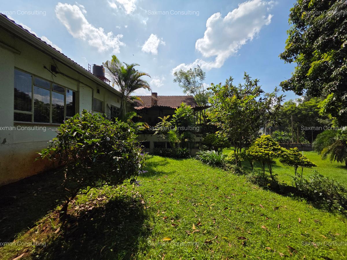 7 Bed House with Staff Quarters in Riverside - 2