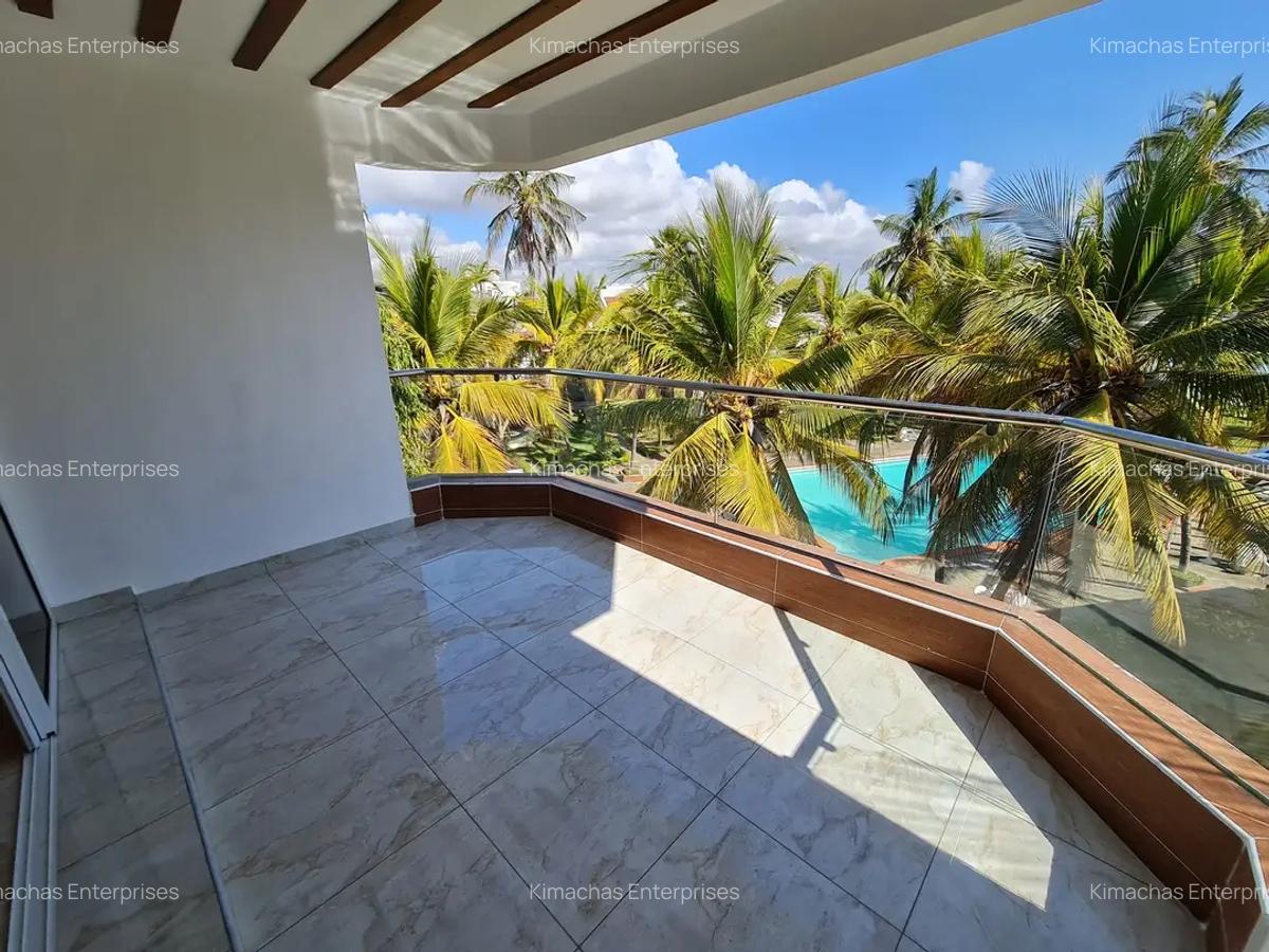 1 Bed Apartment with En Suite at 2Nd Avenue Nyali - 8