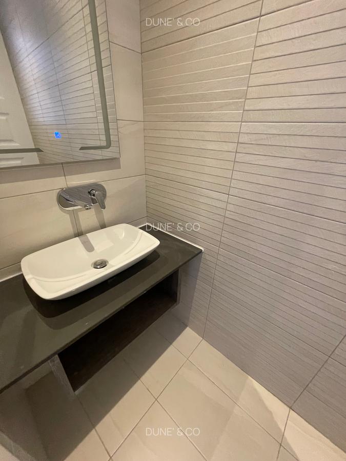 Serviced 1 Bed Apartment with En Suite in Westlands Area - 18