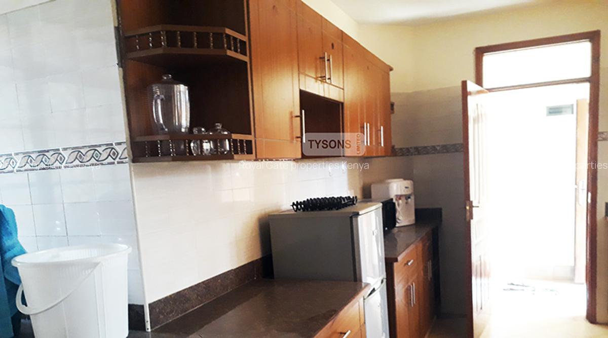 4 Bed Apartment with En Suite at Kingara Road - 4