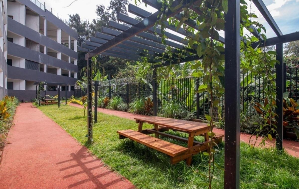 2 Bed Apartment with En Suite at Nyeri Rd - 11