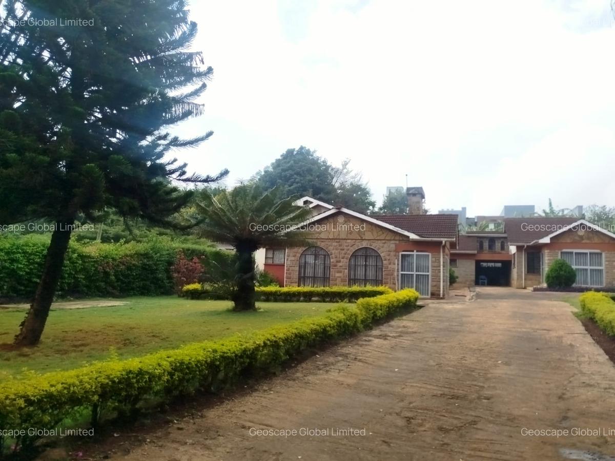 3 Bed House with En Suite in Runda - 16