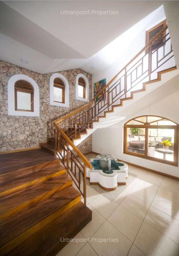 4 Bed House with En Suite in Nyali Area - 9