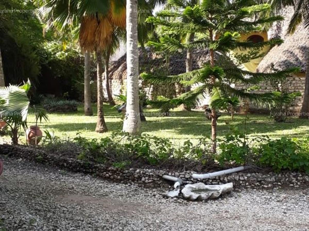 3 Bed Townhouse in Ukunda - 2