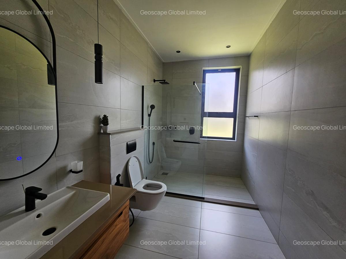 4 Bed Villa with En Suite in Loresho - 4