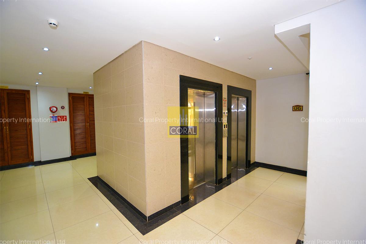 3 Bed Apartment with En Suite in Parklands - 17