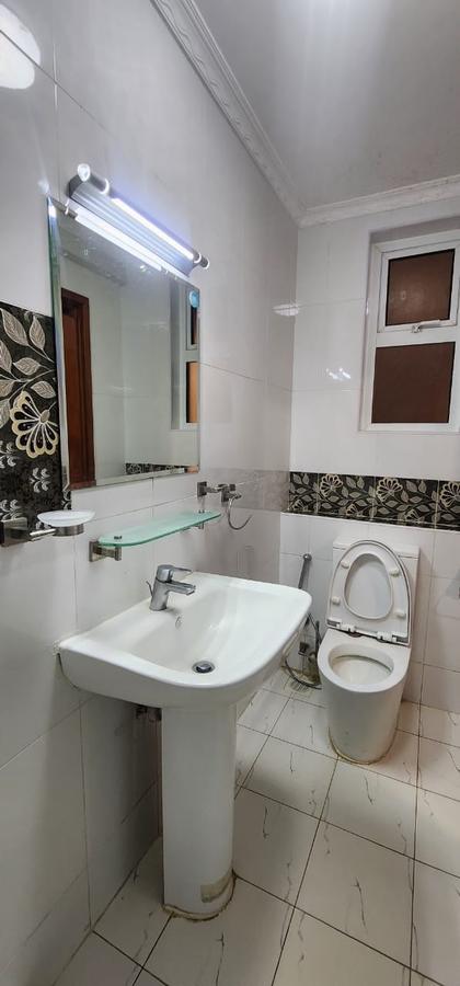 4 Bed Apartment with En Suite in Kilimani - 12