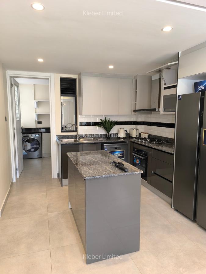 4 Bed Apartment with En Suite at General Mathenge - 6