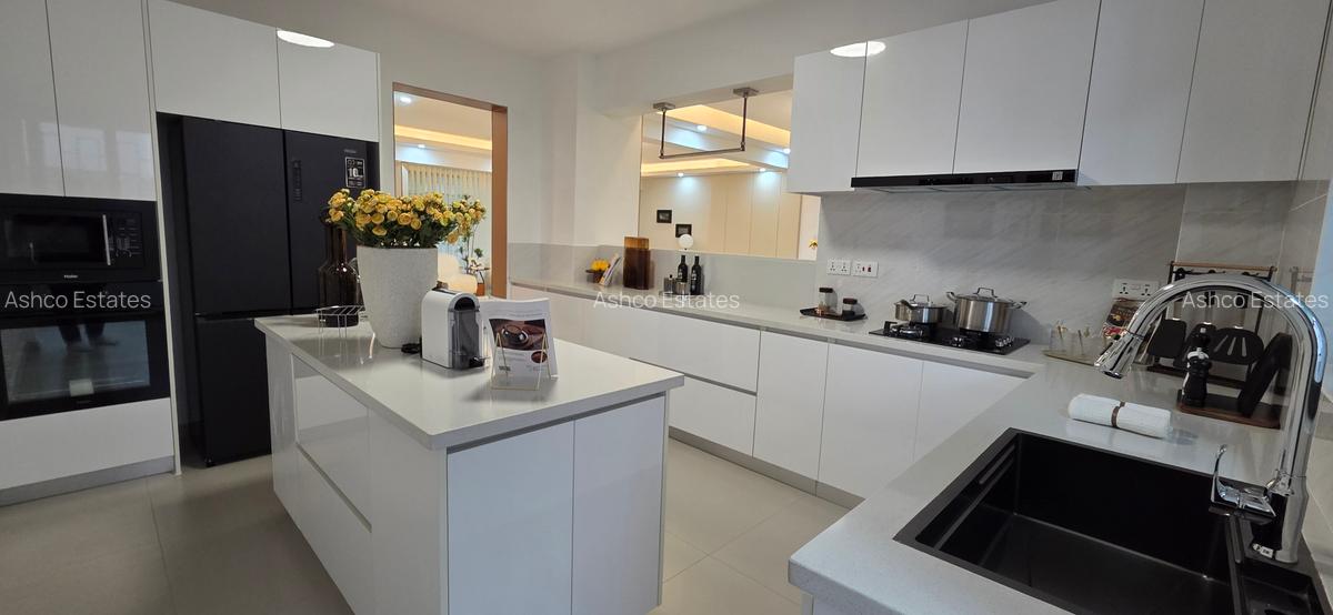 5 Bed Apartment with En Suite in Kilimani - 4