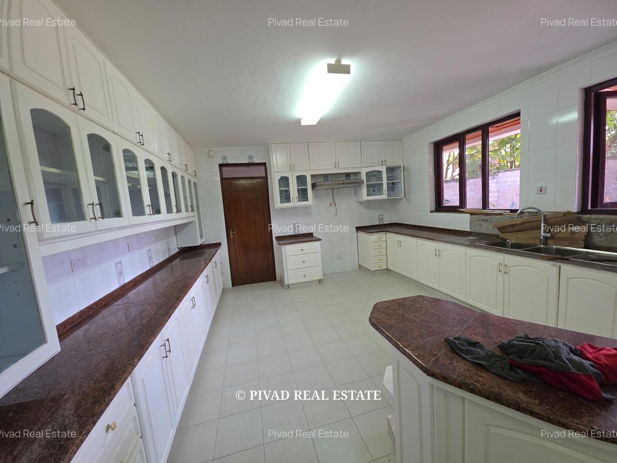 4 Bed House with Staff Quarters in Runda - 4