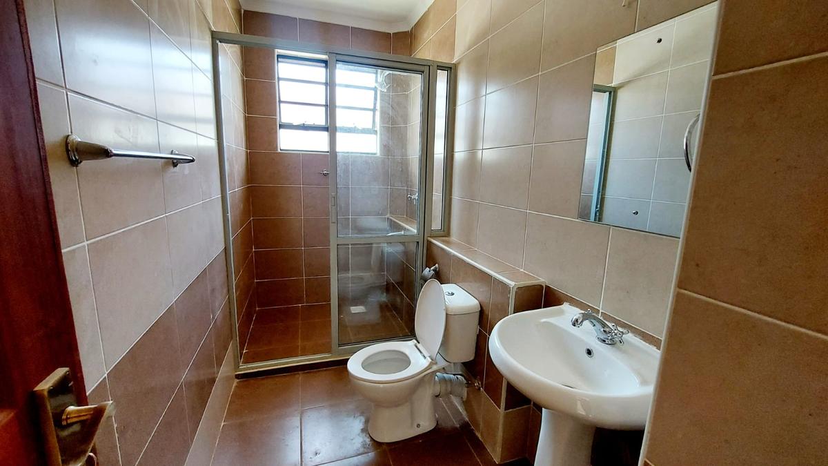 5 Bed Townhouse with En Suite in Kiambu Road - 7