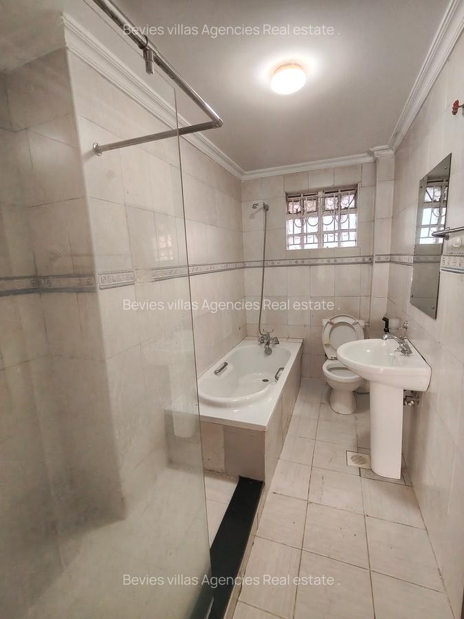 4 Bed Townhouse with En Suite at Kileleshwa - 12