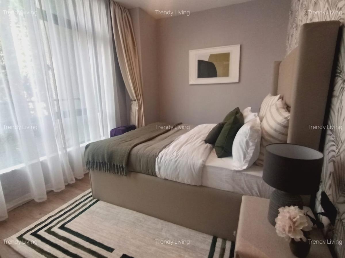 Serviced 3 Bed Apartment with En Suite at Brookside Drive - 3