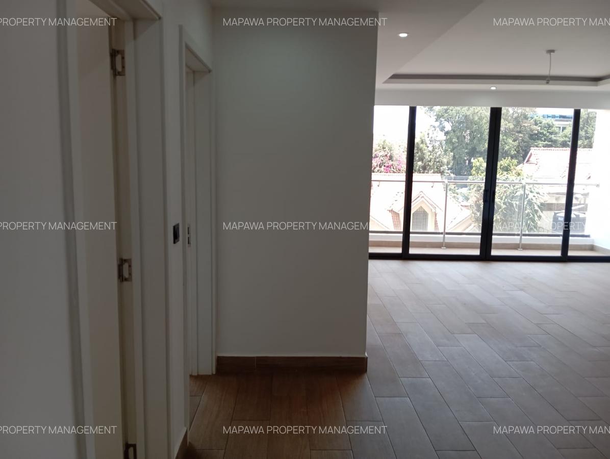 Serviced 3 Bed Apartment with En Suite in Riverside - 18