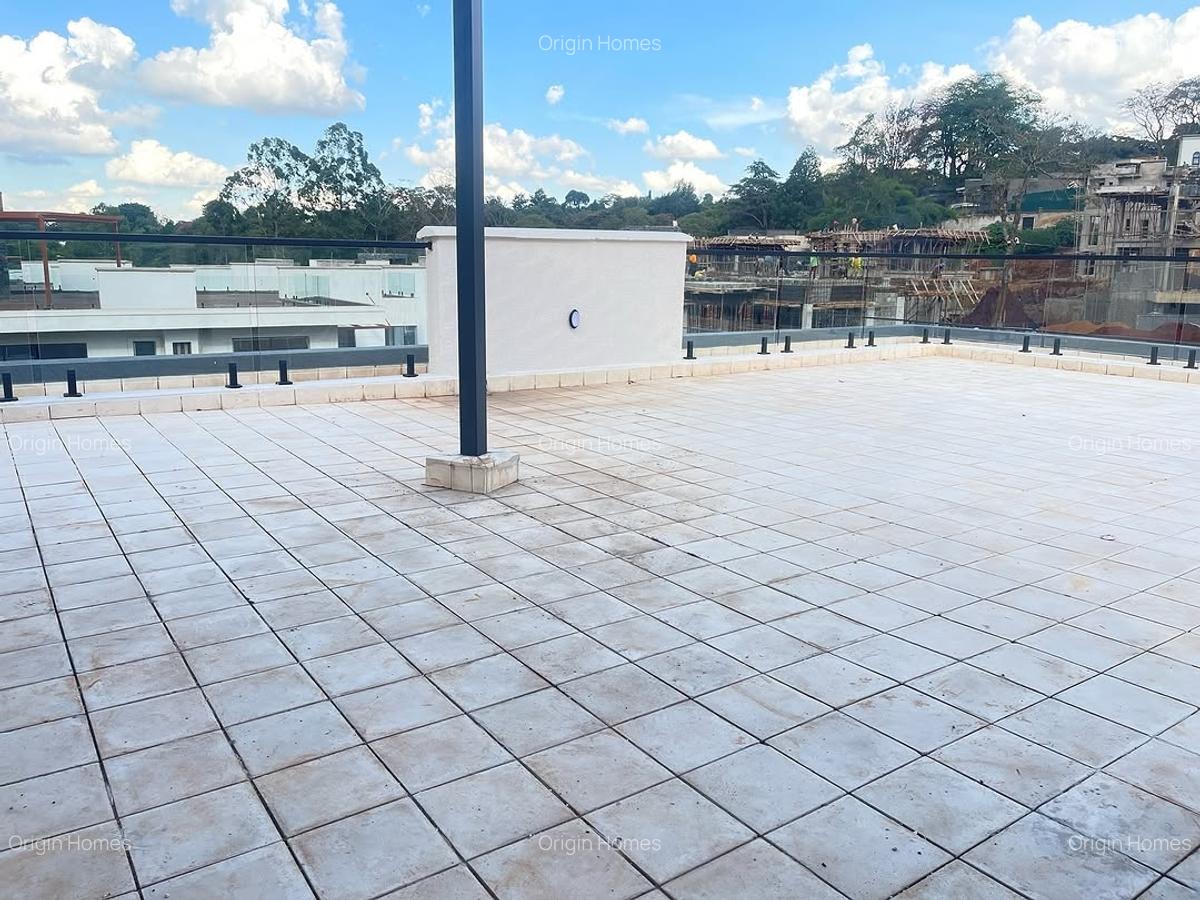 4 Bed Townhouse with En Suite at Loresho - 16