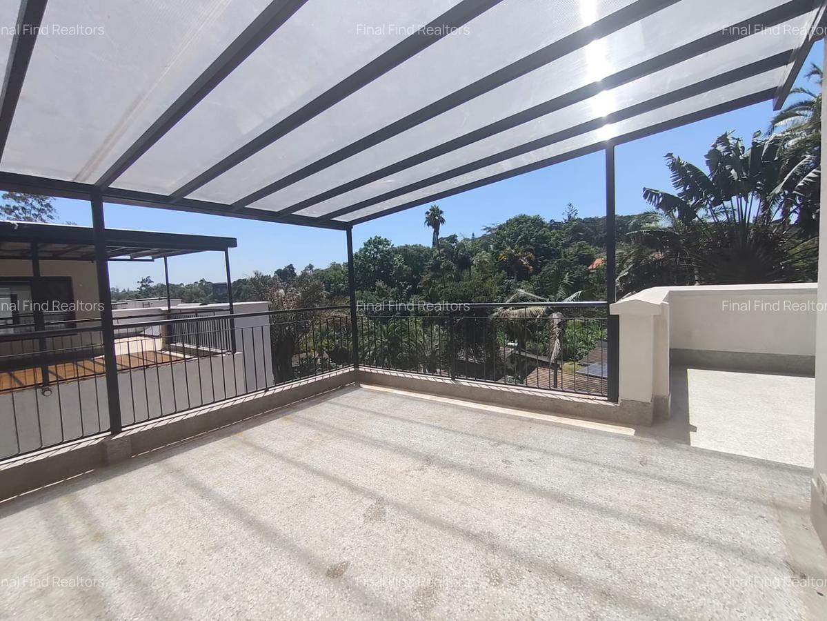 4 Bed Townhouse with En Suite in Taita-Taveta - 11